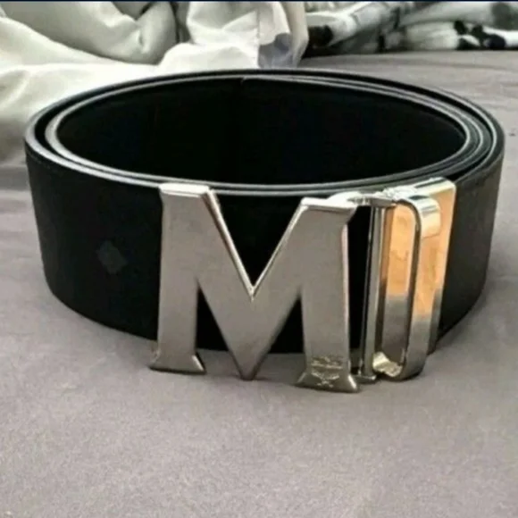 Black MCM Belt Silver Buckle ONE SIZE Brand New Comes With Box And Dust Bag - Picture 1 of 9